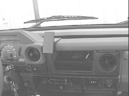 ProClip Montagehalterung Toyota LandCruiser 70 84-98, angewinkelt