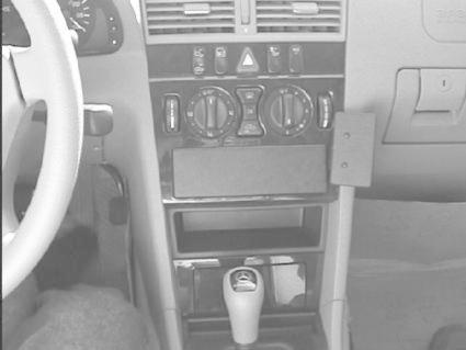 Mercedes Benz C-Klass 93-99, angewinkelt