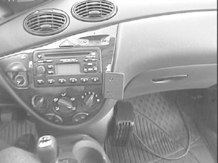 Ford Focus 99-04, angewinkelt
