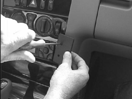 Brodit ProClip, Mercedes Benz E-Class, Limousine 95-02