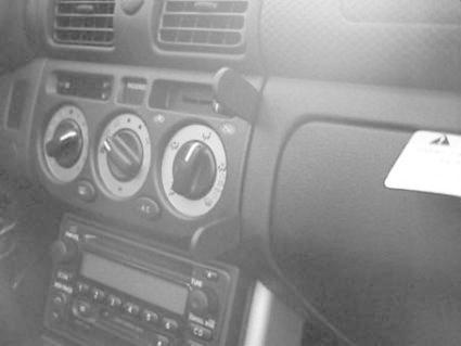 ProClip Montagehalterung Toyota MR2 Spyder 00-05, Abgewinkelt