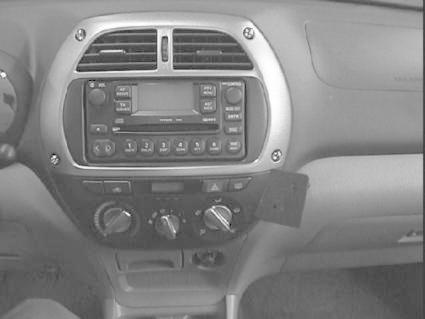 Toyota RAV 4 01-03, Abgewinkelt