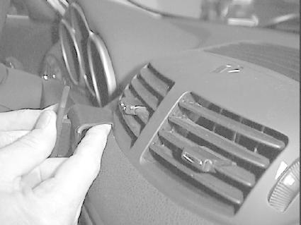 Alfa Romeo 147 01-11/GT 04-11, Zentriert