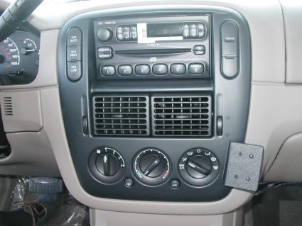 Ford Explorer 02-05, gewinkelt