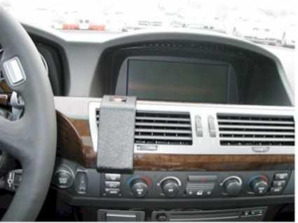 ProClip Monteringsbygel BMW 728-750 E65 02-08, zentriert