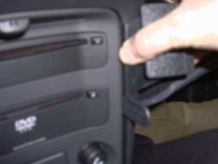 Nissan Primera 02-09, gewinkelt