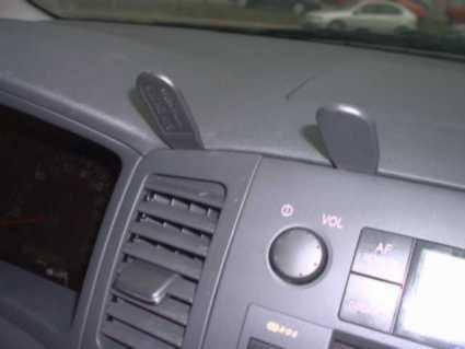 Toyota Corolla Verso 02-03, zentriert