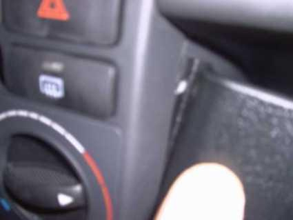 Toyota Corolla Verso 02-03, gewinkelt