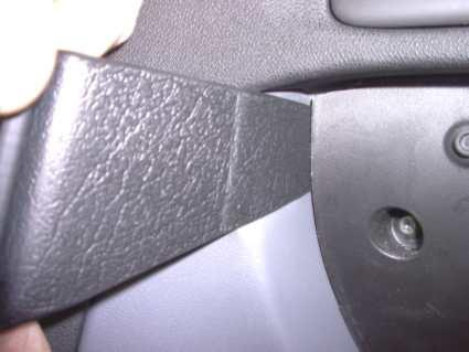 Saab 9-3 03-06, Winkelmontage