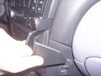 ProClip Montagehalterung Nissan Almera 03-07, Winkelmontage