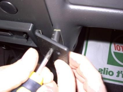 Daihatsu Sirion 02-06, Abgewinkelt