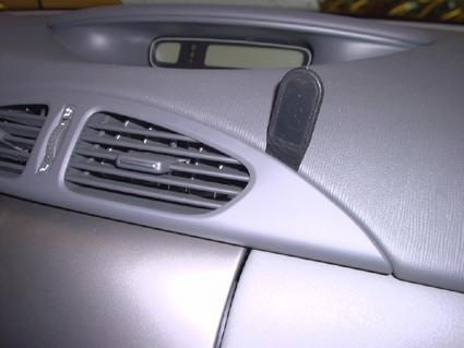 Renault Laguna 01-04, Abgewinkelt, Hoch
