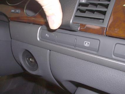 Audi A8 03-10, Center