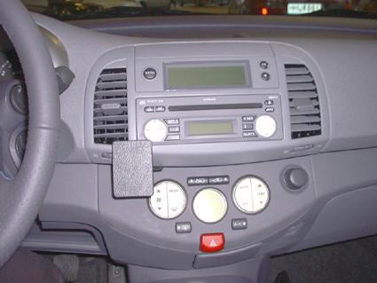 Nissan Micra 03-10, Zentriert, Niedrig