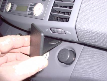 Nissan Micra 03-10, Abgewinkelt