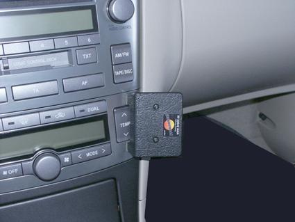 Toyota Avensis 03-08, Abgewinkelt