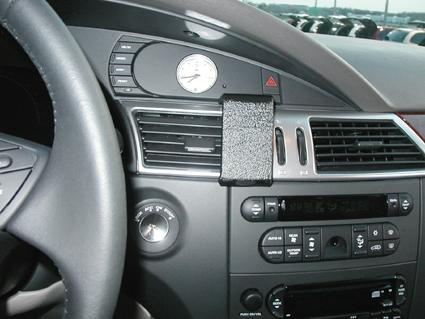 Chrysler Pacifica 04-09, Zentriert