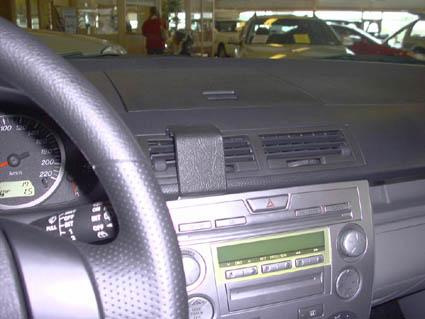 Mazda 2 03-07, Zentriert