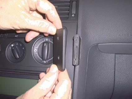 Brodit ProClip, Volkswagen Touran 03-15