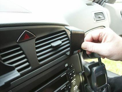 Volvo V70 00-08, Winkelmontage, Hoch