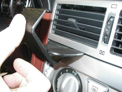 Chrysler Crossfire 04-07, Zentriert