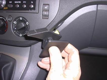 Ford C-Max 04-10/Ford Kuga 08-12, Winkelmontage, Niedrig