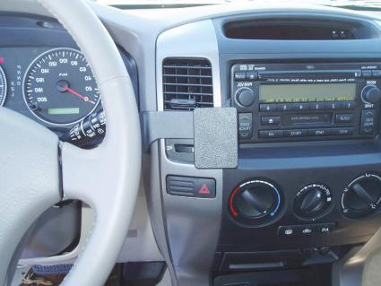 ProClip Montagebügel Toyota LandCruiser 90 03-05, Zentriert
