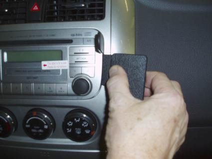 Suzuki Aerio 05-09/Liana 04-06, Winklig