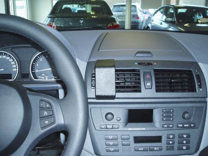 BMW X3 04-10, Zentriert