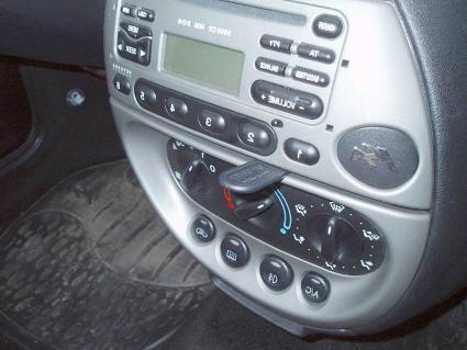 Ford Ka 97-08, Winklig