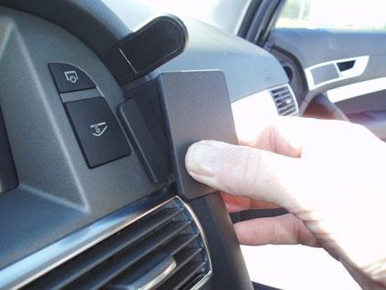 Audi A6 04-09, Winklig, Hoch