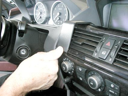 ProClip Montagebügel BMW 6er-Reihe E63, E64 04-10, Zentriert