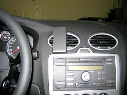 Ford Focus 05-10, mittig