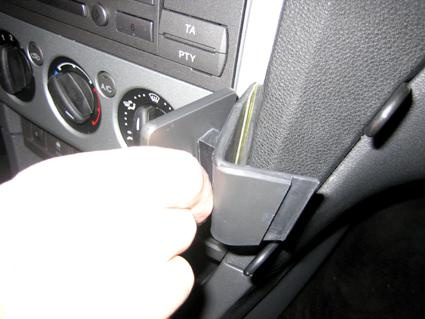Ford Focus 05-10, angewinkelt