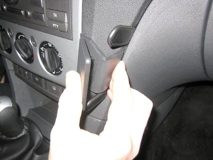 Ford Focus 05-10, angewinkelt