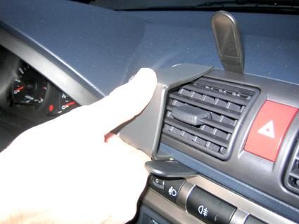 ProClip Montagehalterung Kia Picanto 05-09, mittig