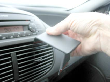 ProClip Montagehalterung Fiat Punto 04-07, angewinkelt