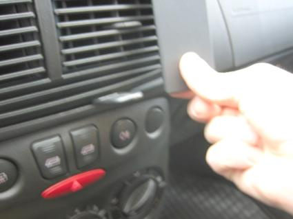 ProClip Montagehalterung Fiat Punto 04-07, angewinkelt