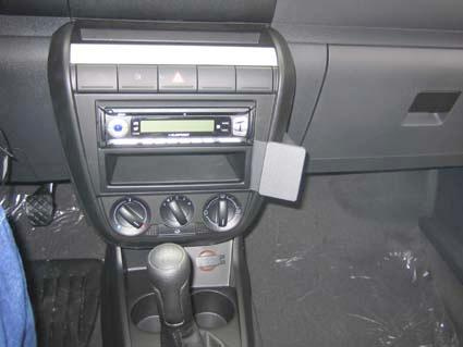 Volkswagen Fox 05-11, angewinkelt