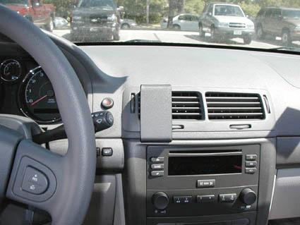 Chevrolet Cobalt 05-10, mittig