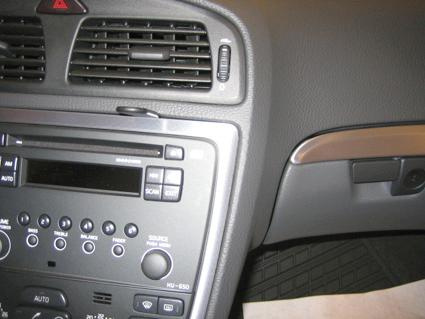 Volvo V70 05-08, angewinkelt hoch