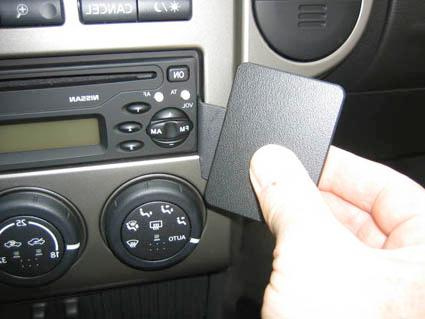 Nissan X-Trail 04-07, angewinkelt, niedrig