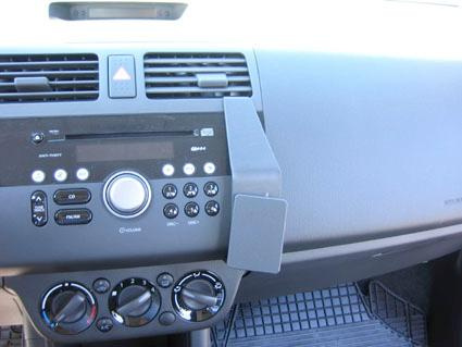 Suzuki Swift 05-10, angewinkelt