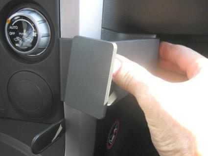 Suzuki Grand Vitara 05-15, angewinkelt