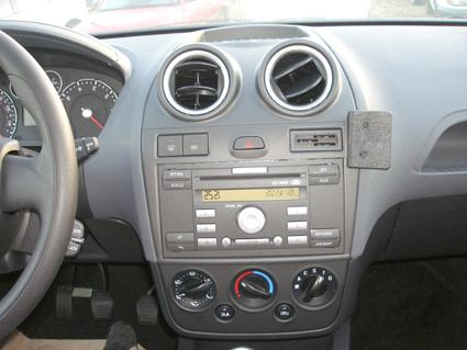 Ford Fiesta 06-08, Winklig, Hoch