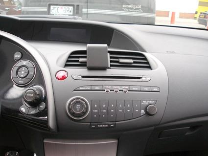 Honda Civic 06-11, Zentriert