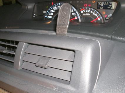 Daihatsu Materia 07-13, Winklig