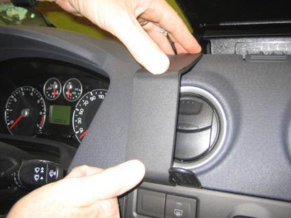 Ford Fusion 06-12, Zentriert