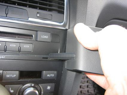 Audi Q7 06-14, Winklig