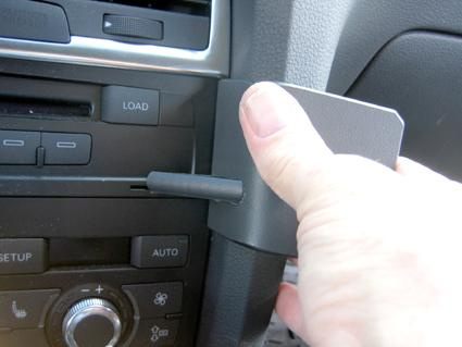 Audi Q7 06-14, Winklig